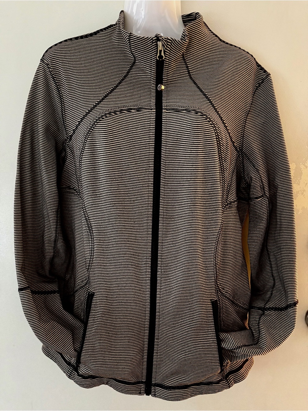Lululemon Women's Black & Grey Striped Bomber Jacket - Lightweight Zip-Up.